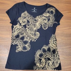 New York and company t shirt